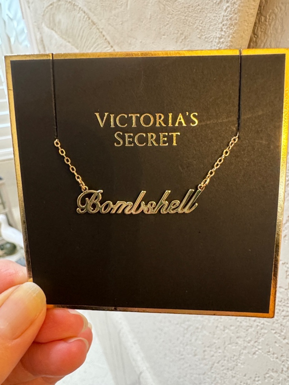 Victoria's Secret Gold 'Bombshell' Script Necklace